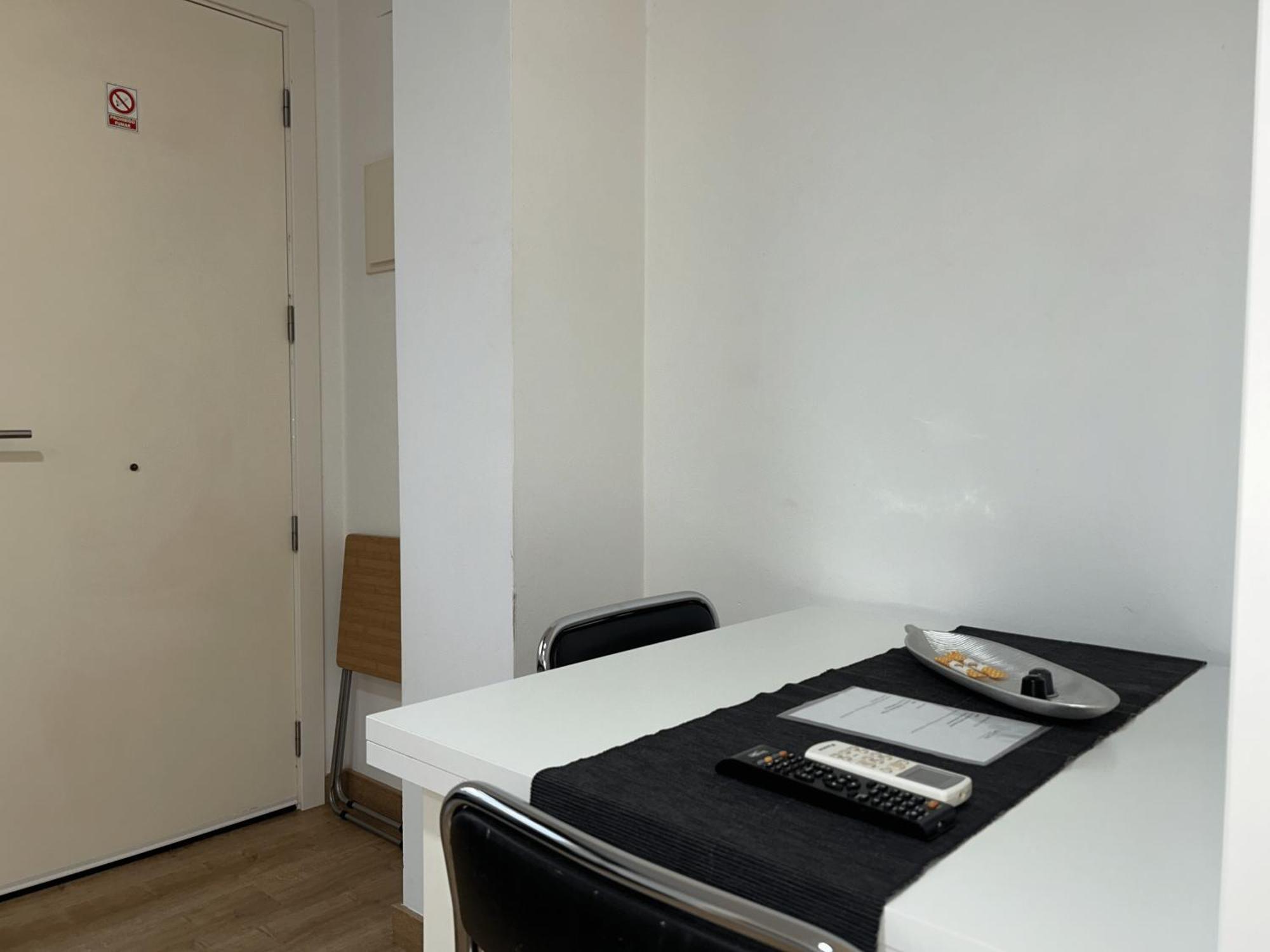 Apartahotel Baldiri Sant Boi de Llobregat Habitación foto
